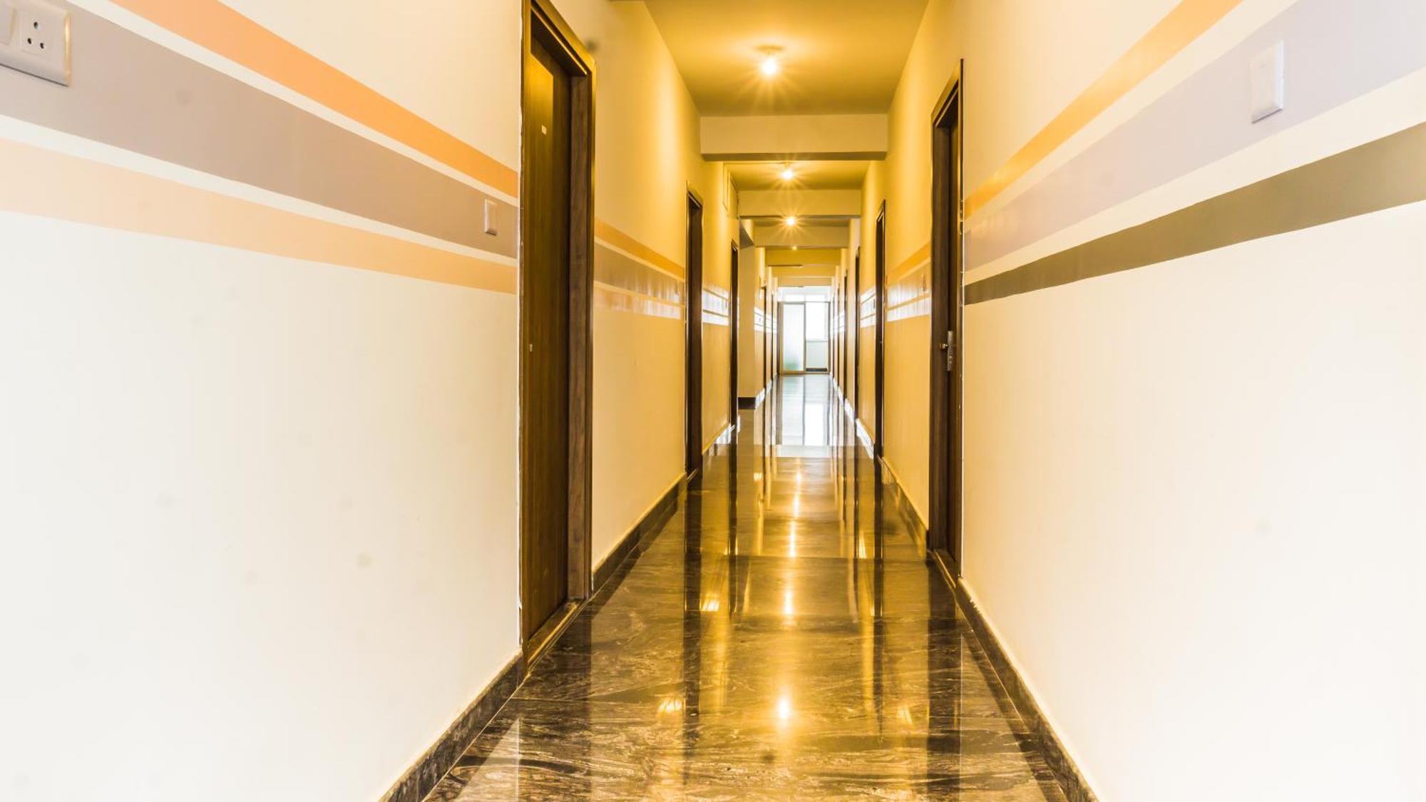 Aparthotel Local Colive Sarjapur Bangalore Exterior foto